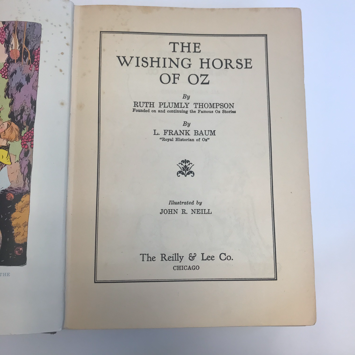 The Wishing Horse of Oz - Ruth Plumly Thompson- L. Frank Baum - Some Colored in Pages - 1935