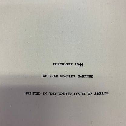 The Case of the Crooked Candle - Erle Stanley Gardner - War Time Vs - First Edition - 1944