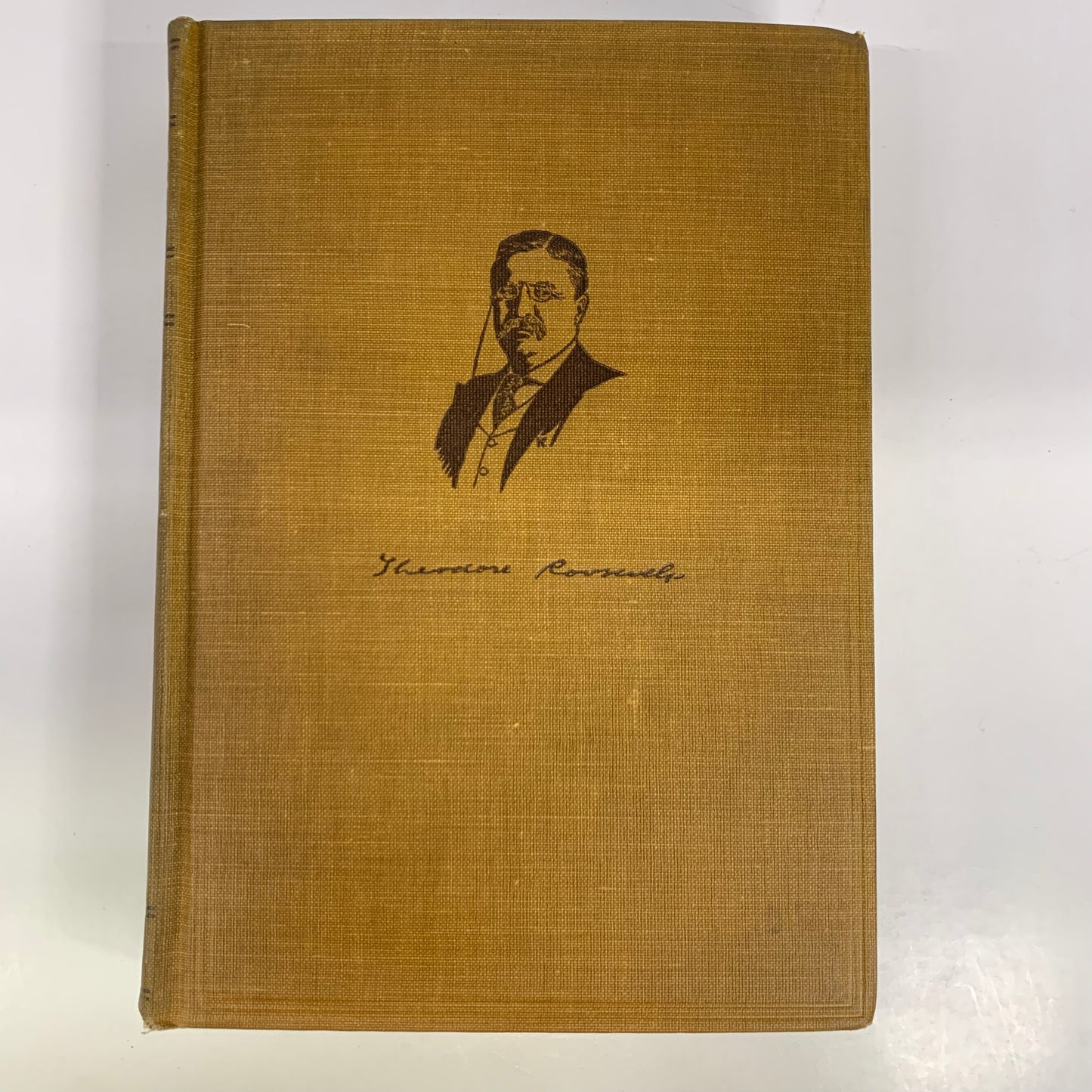 Hunting Trips of a Ranchman - Theodore Roosevelt - 1910