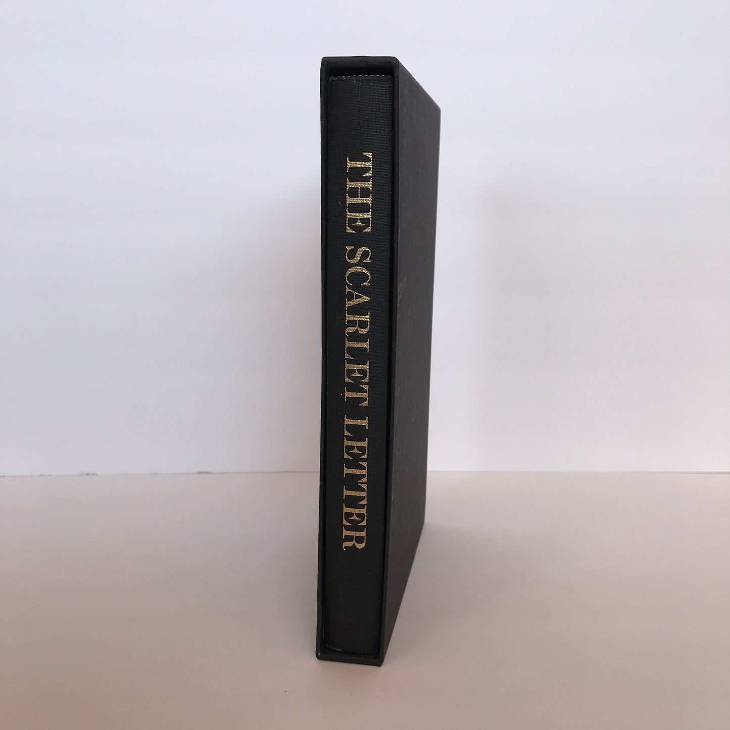 The Scarlet Letter - Nathaniel Hawthorne - 4th Print - Folio Society - 2007