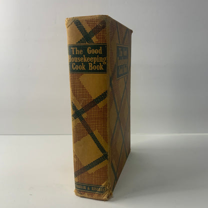 The Good Housekeeping Cook Book - Farrar & Rinehart Inc. - 1944