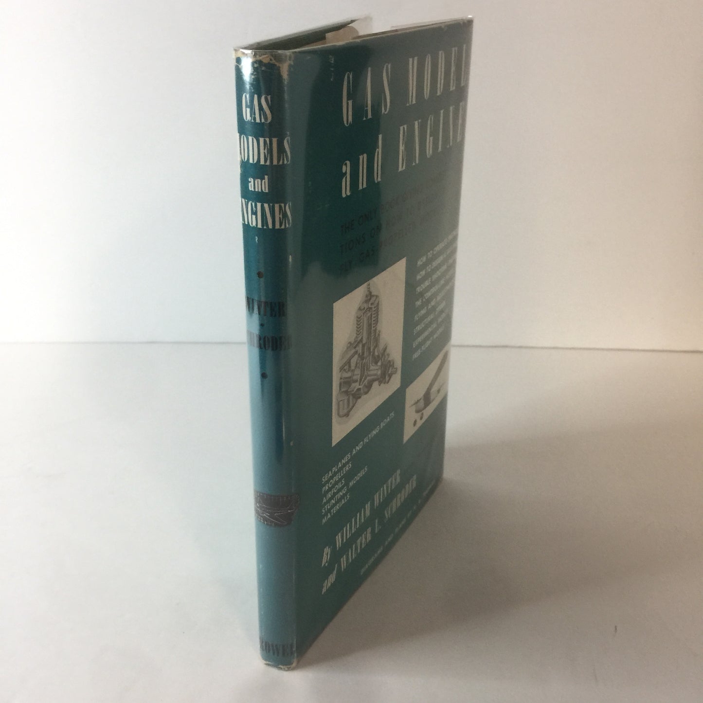 Gas Models and Engines - Winter and Schroder - 1st Edition - 1946