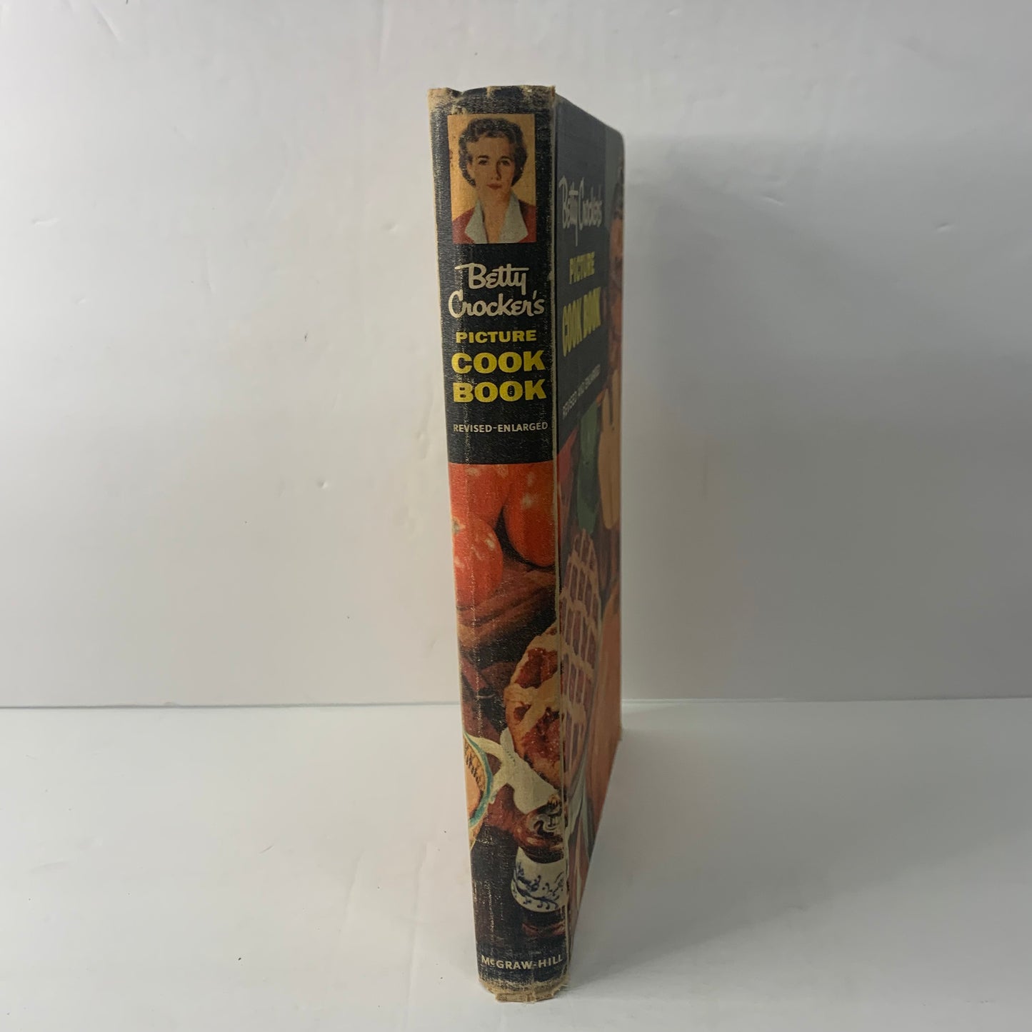 Betty Crocker’s Picture Cook Book - General Mills - 1966