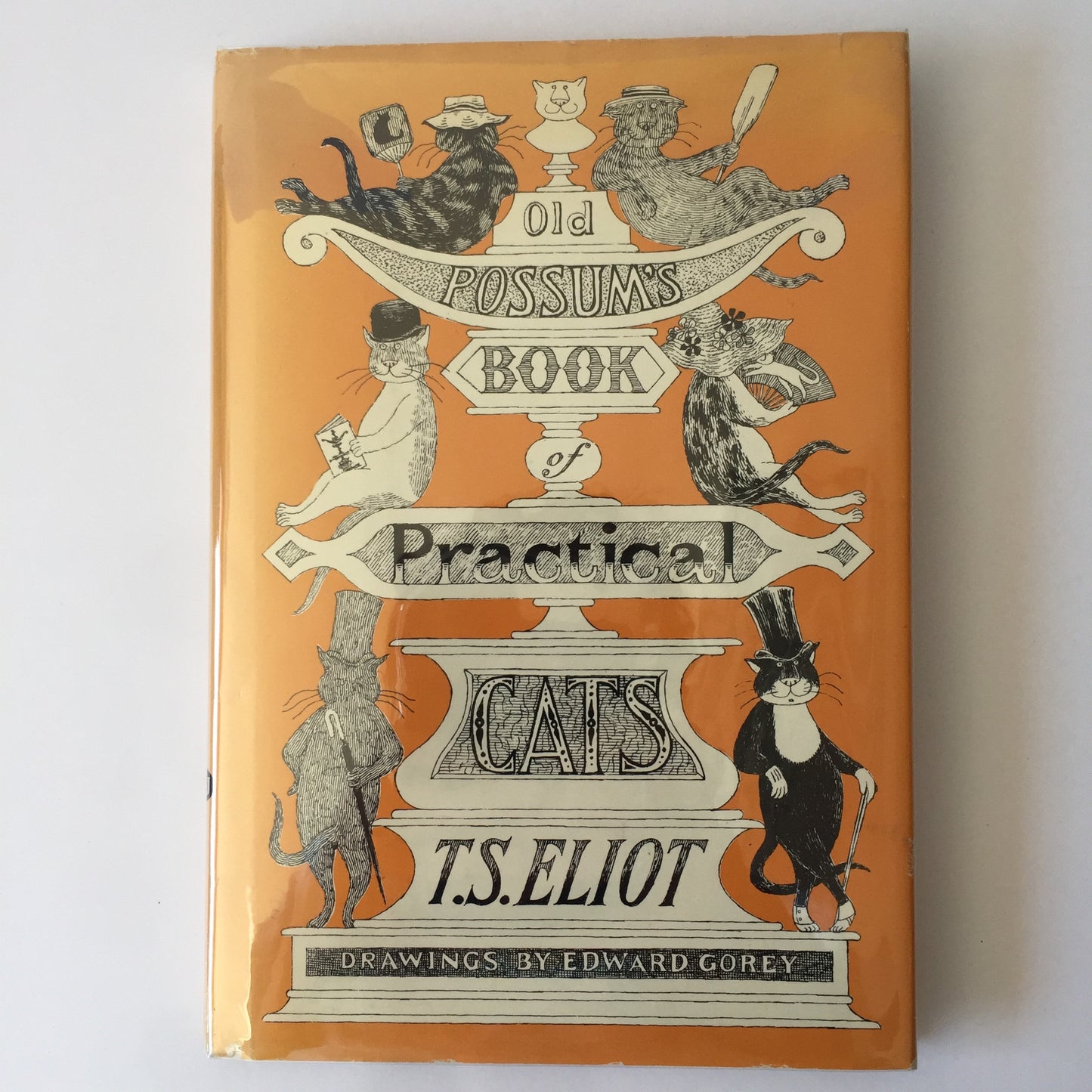 Old Possum’s Book of Practical Cats - T. S. Elliot - Illustrations by Edward Gorey