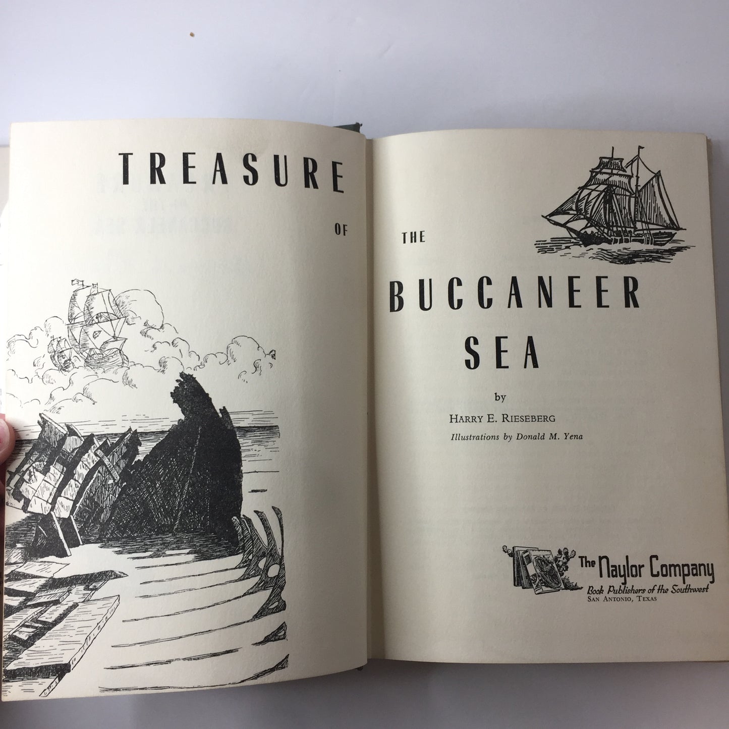 Treasure of the Buccaneer Sea - Harry E. Rieseberg - 1962