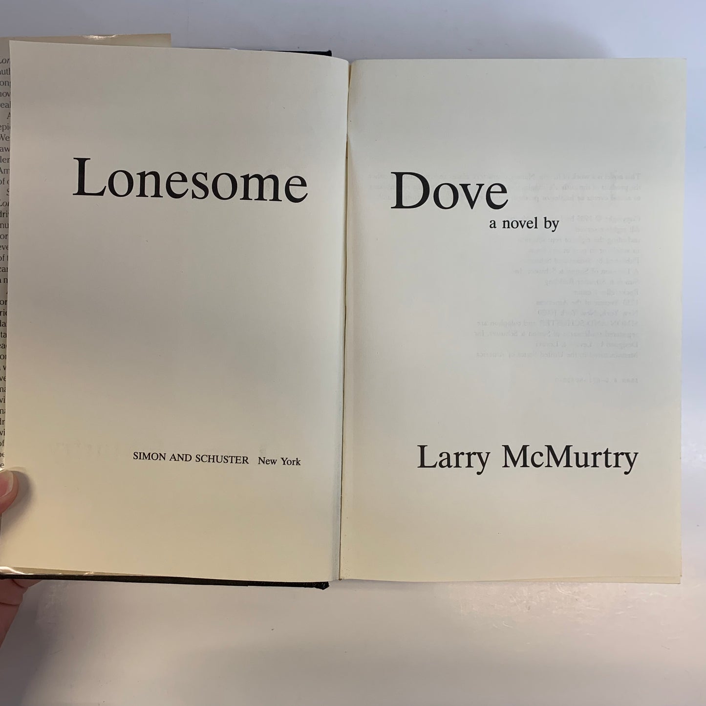 Lonesome Dove - Larry McMurtry - Book Club Edition - 1985