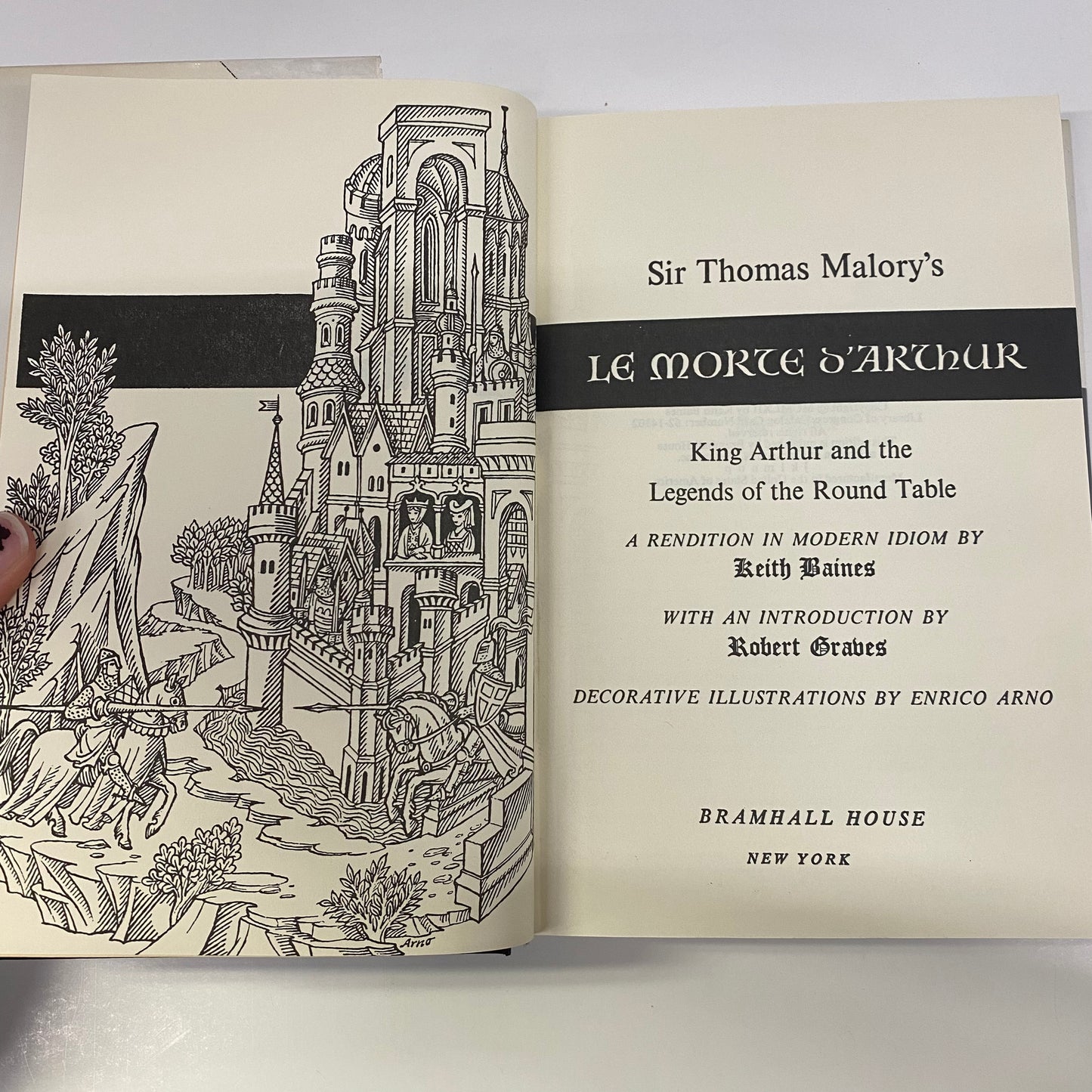 LeMorte d’Arthur - Sir Thomas Malory - 1988