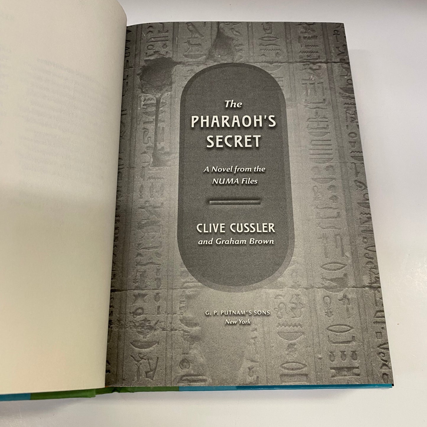 The Pharaoh’s Secret - Clive Cussler - Signed - 1st Edition - 2015