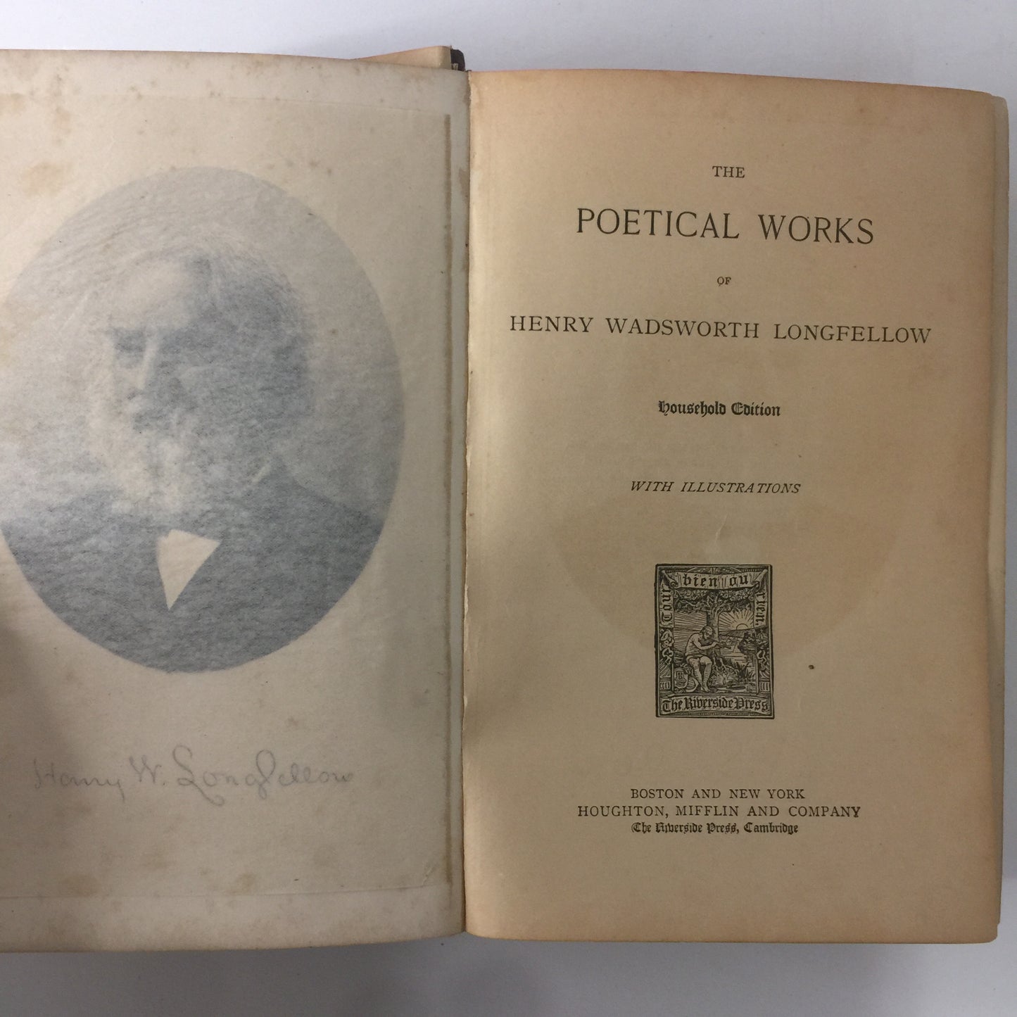 Longfellow’s Poems - Henry Longfellow - 1893