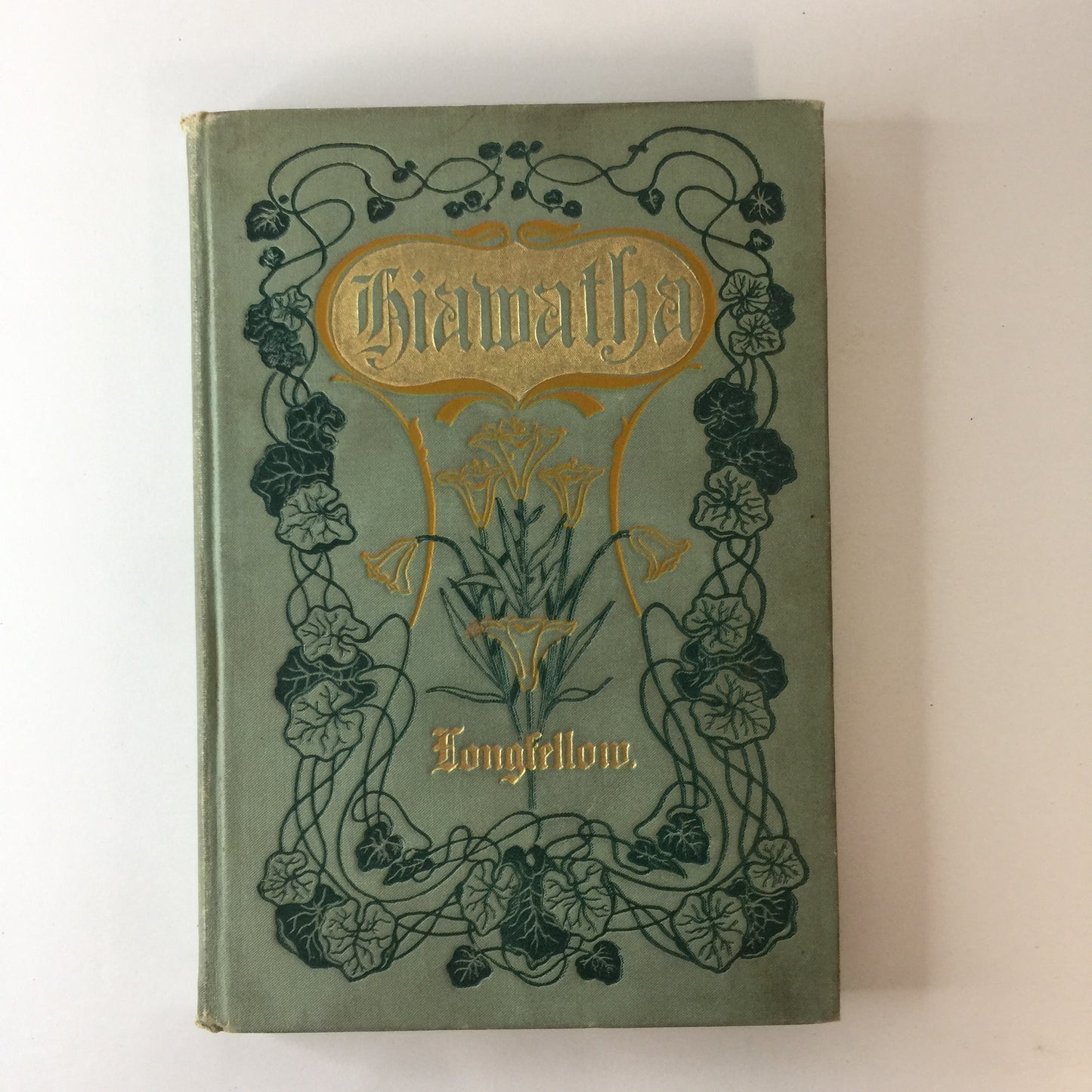 The Song of Hiawatha - Henry W. Longfellow - 1898