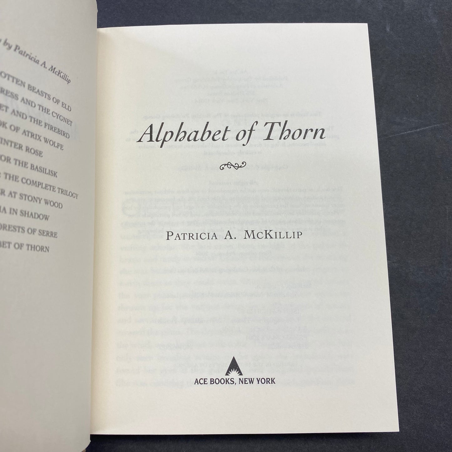 Alphabet of Thorn - Patricia A. McKillip - 1st Edition - 2004