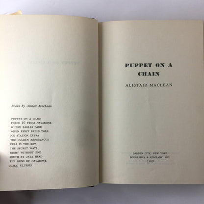 Puppet on a Chain - Alistair MacLean - 1969