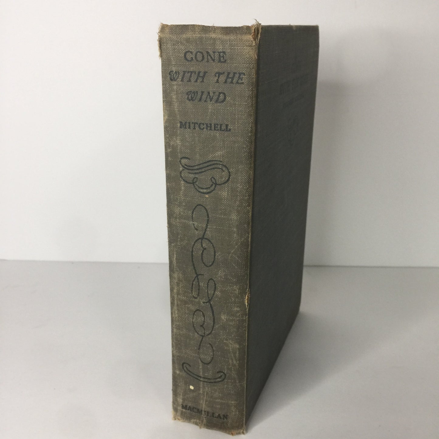 Gone With the Wind - Margaret Mitchell  - 42nd Print - 1st Edition - 1938