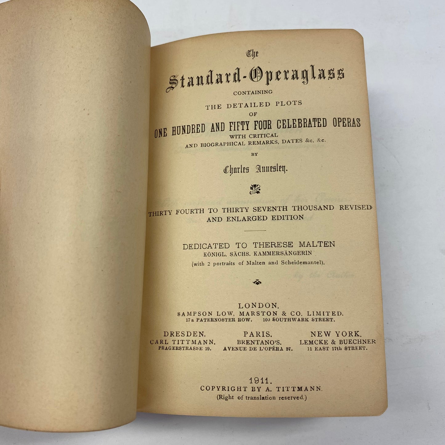 The Standard-Operaglass - Charles Annesley - 1911