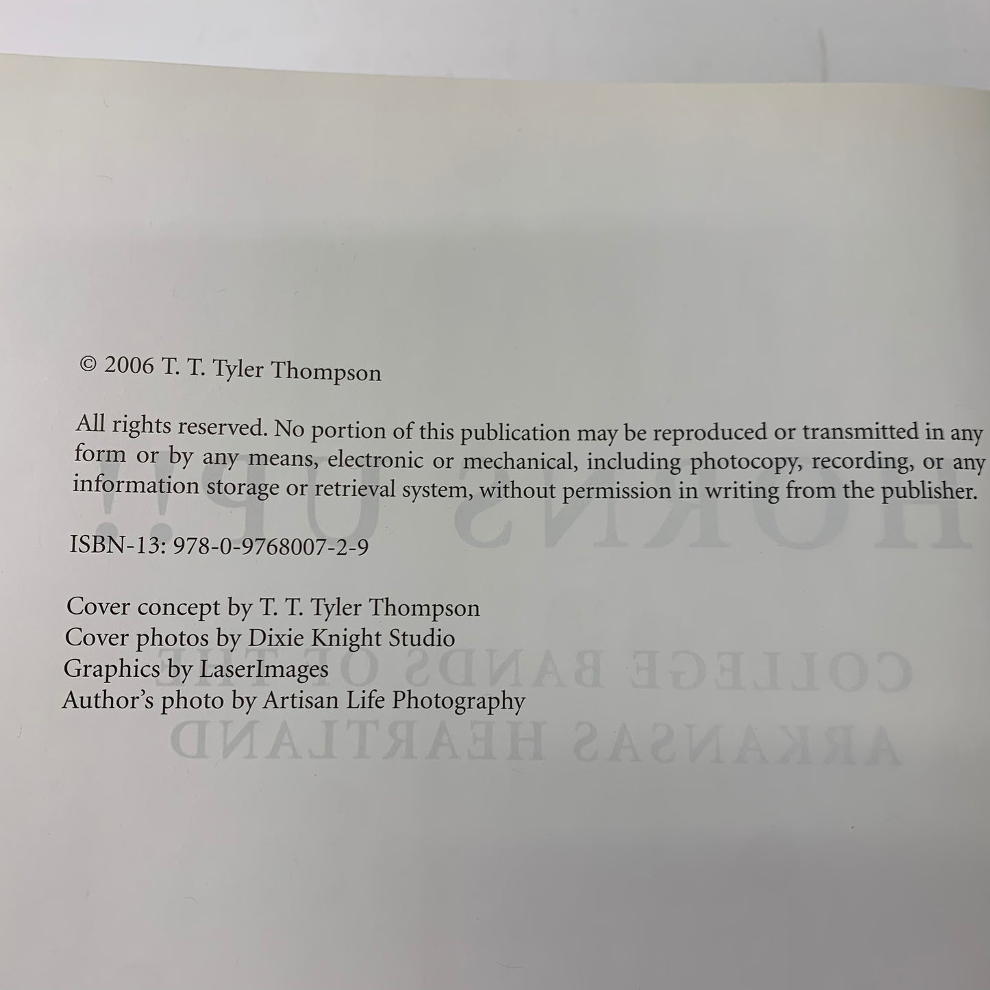 Horns Up! College Bands of the Arkansas Heartland - T. T. Tyler Thompson - 2006