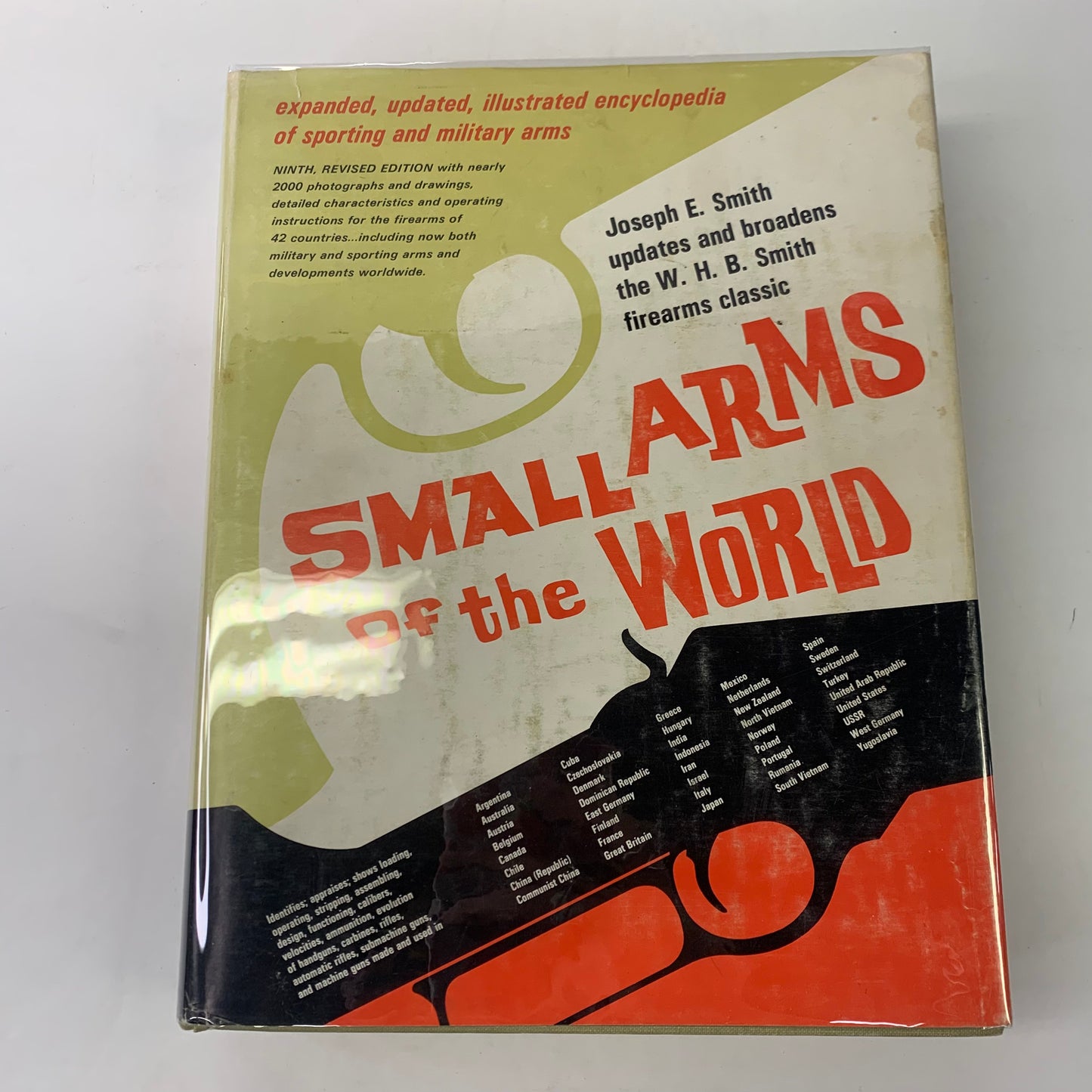 Small Arms of the World - Joseph E. Smith - 1969