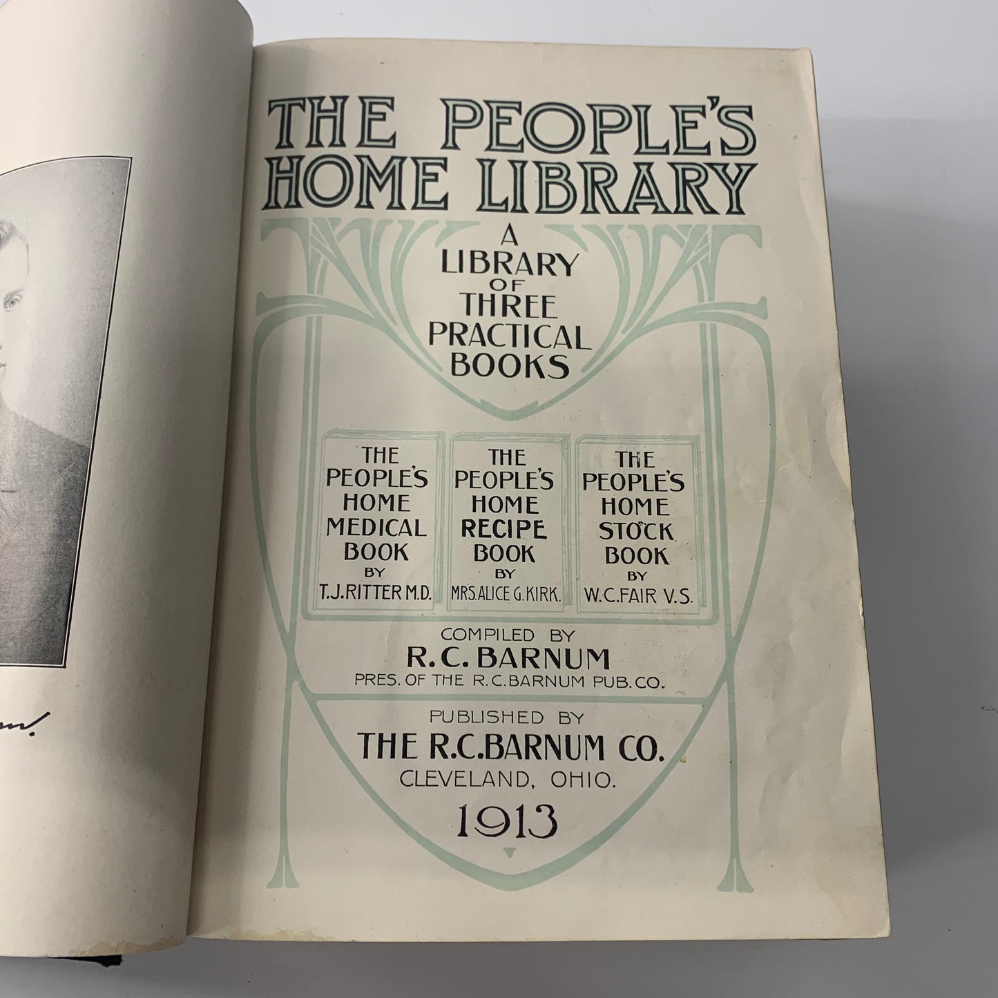 The People’s Home Library - R. C. Barnum - 1913