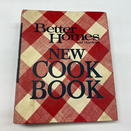 Better Homes and Gardens New Cook Book - Better Homes and Gardens - 3rd Printing - 1970