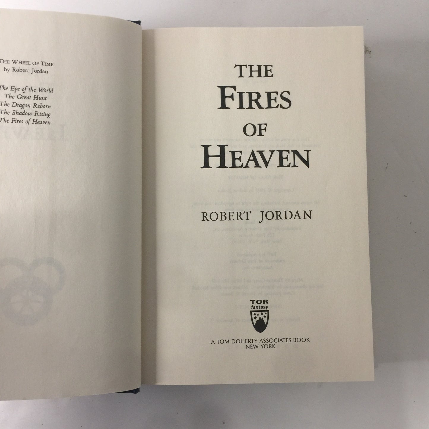 The Fires of Heaven - Robert Jordan - 2nd Print - 1993