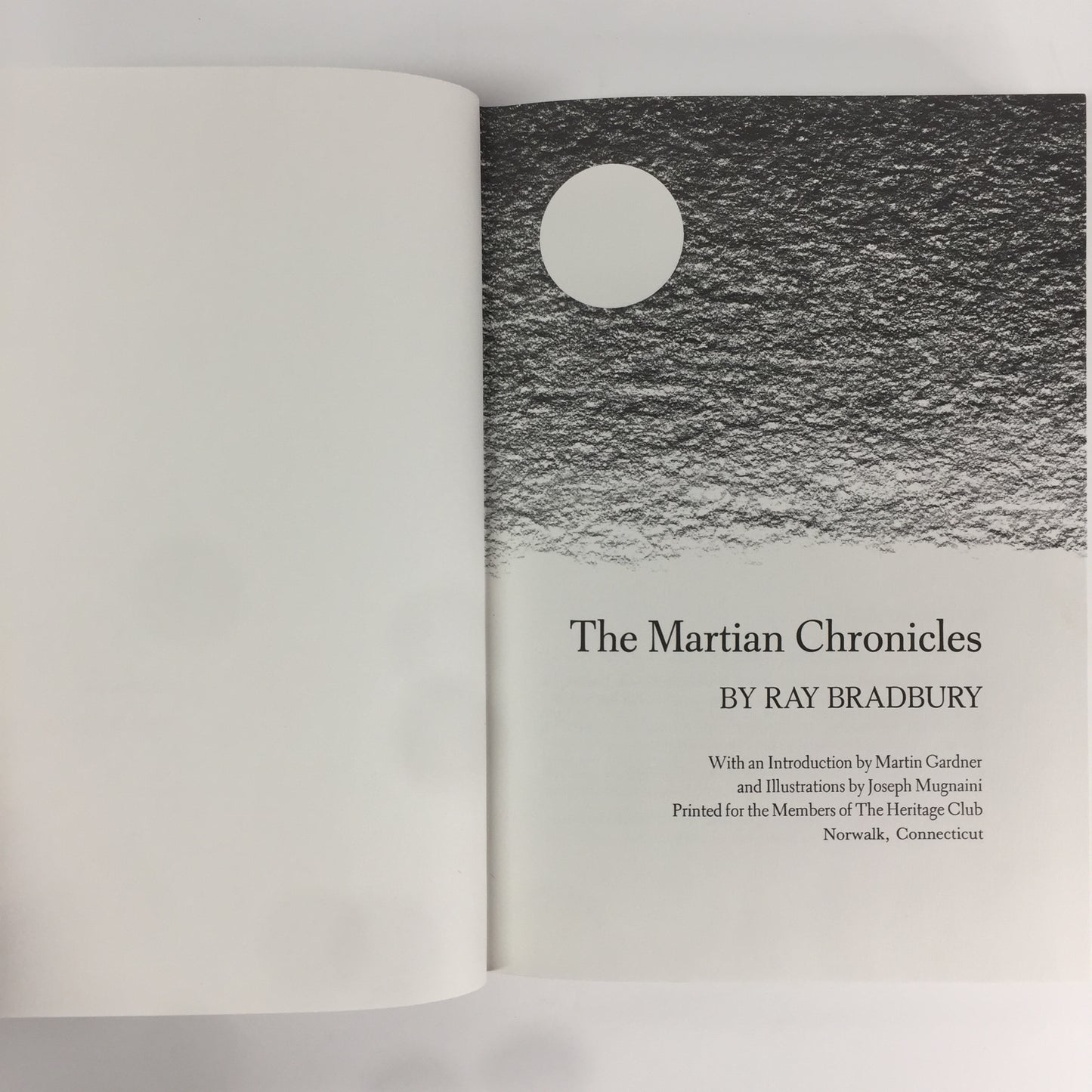 The Martian Chronicles - Ray Bradbury - Heritage Club - 1974