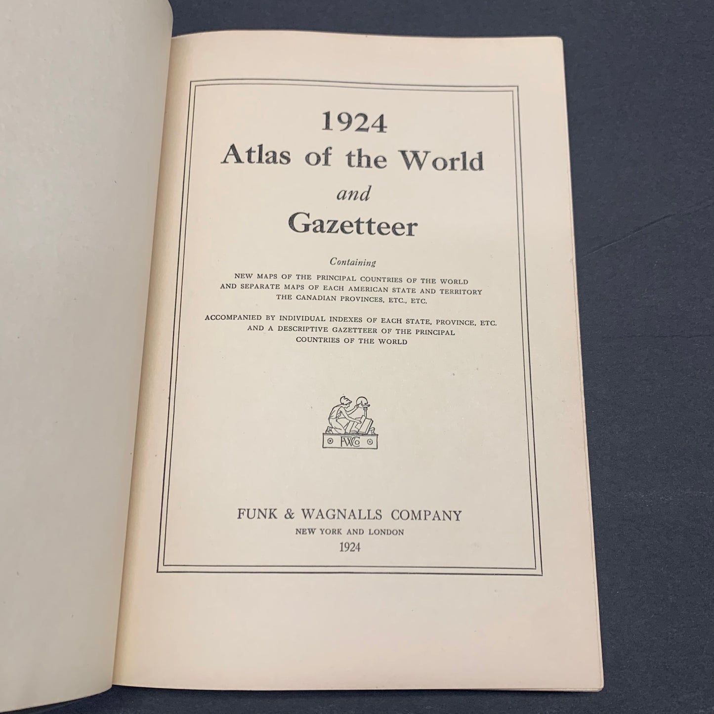 Atlas of the World and Gazetteer - Funk & Wagnalls - 1924