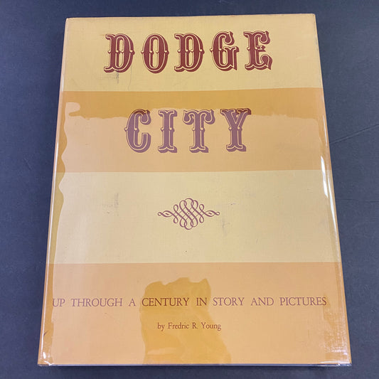 Dodge City - Fredric R. Young - 1972