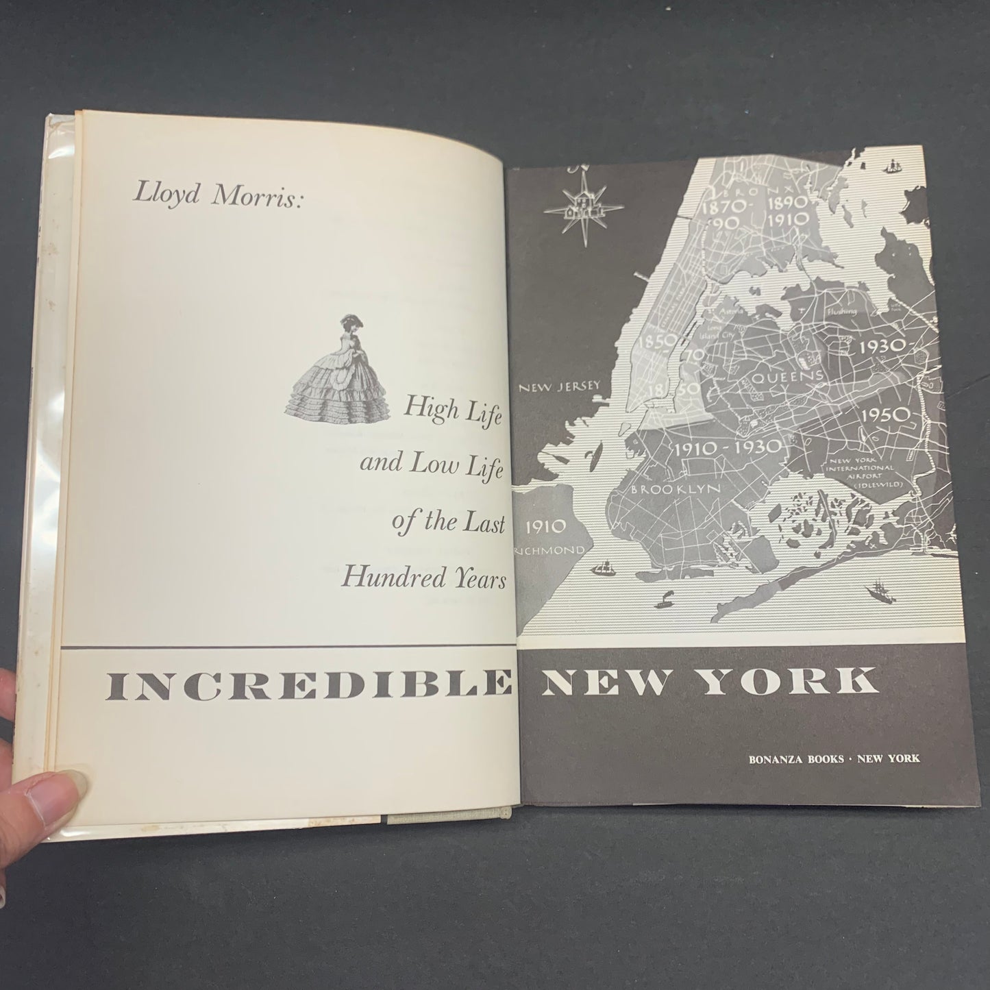 Incredible New York - Lloyd Morris - 1952