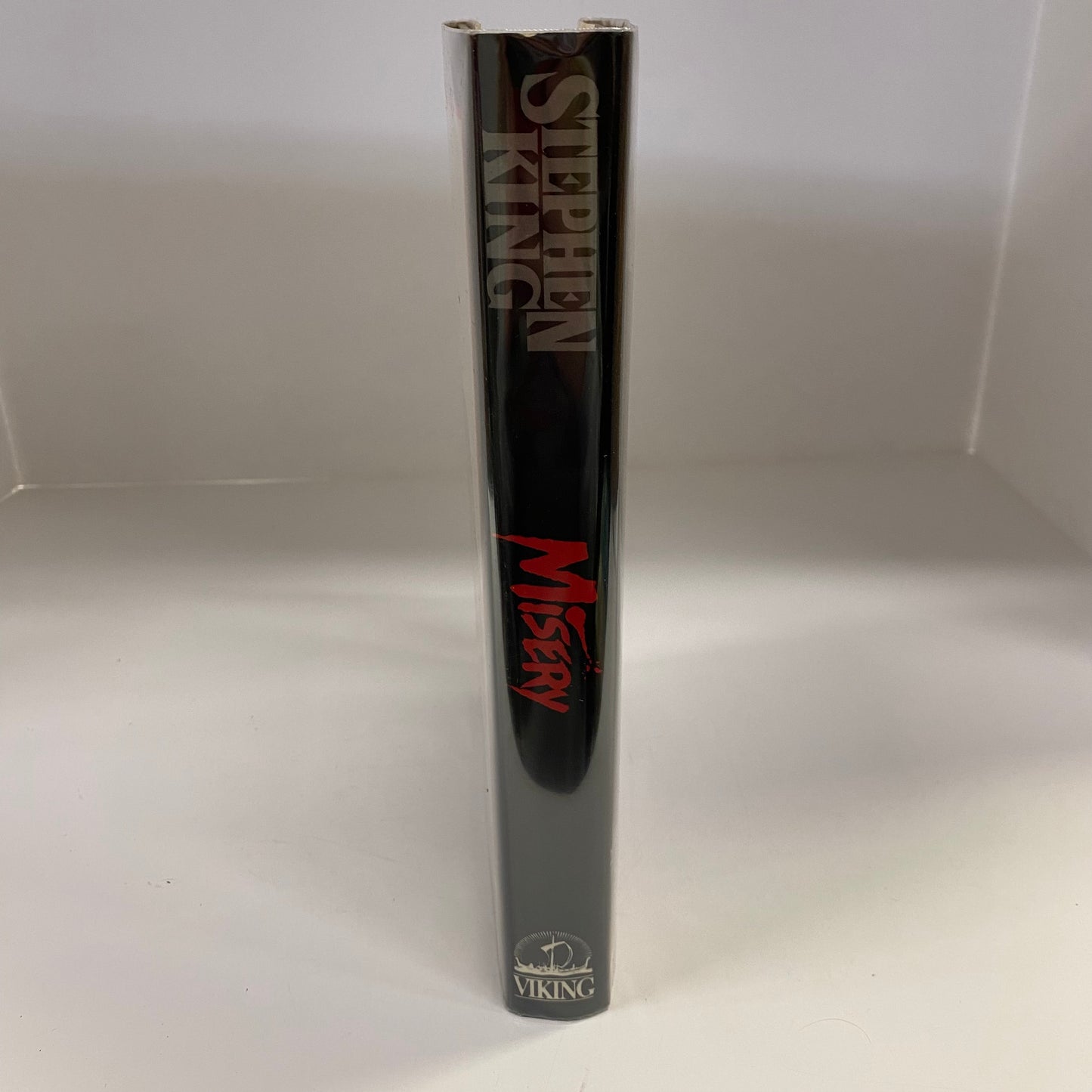 Misery - Stephen King - 1st Edition - 1987