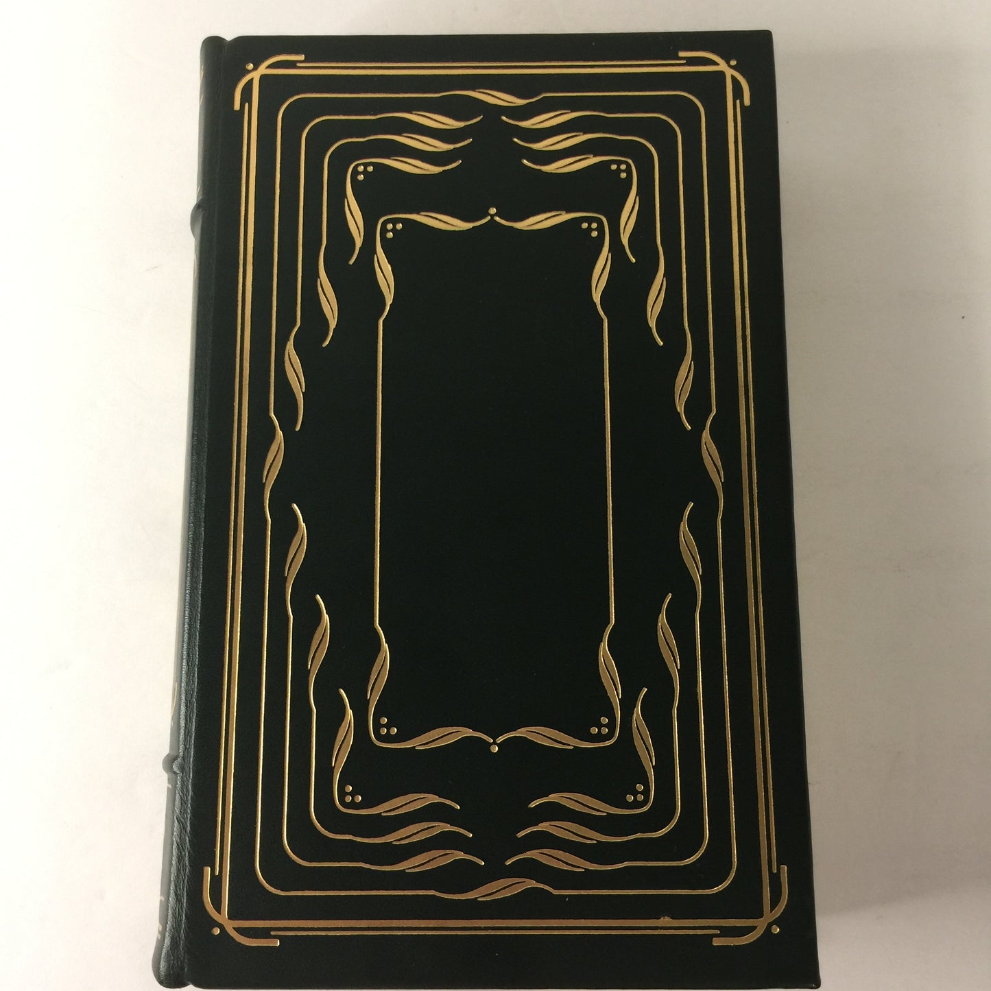 Isak Dinesen - Ben F. Stahl - Franklin Library - Limited Edition - 1978