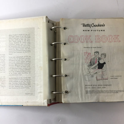 New Picture Cook Book - Betty Crocker - 1961